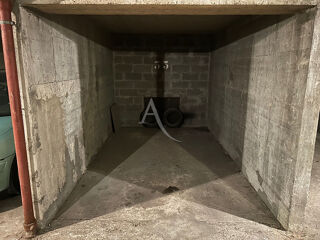  Parking / Garage  vendre 1 pice 11 m