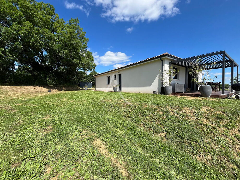Maison 4 pièces 92 m² · à Tauriac · 92 m² · 265 000 €