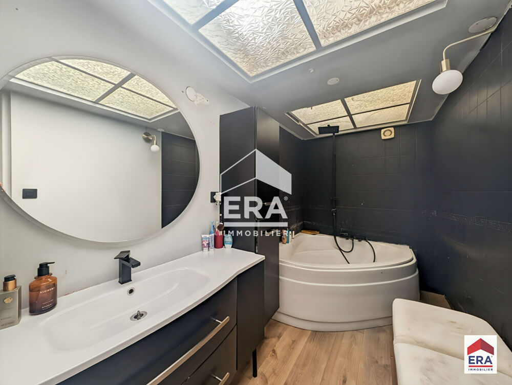Vente Maison Maison 100 m² - 4 chambres - Jardin - Proche métro / gare - Tourcoing Tourcoing