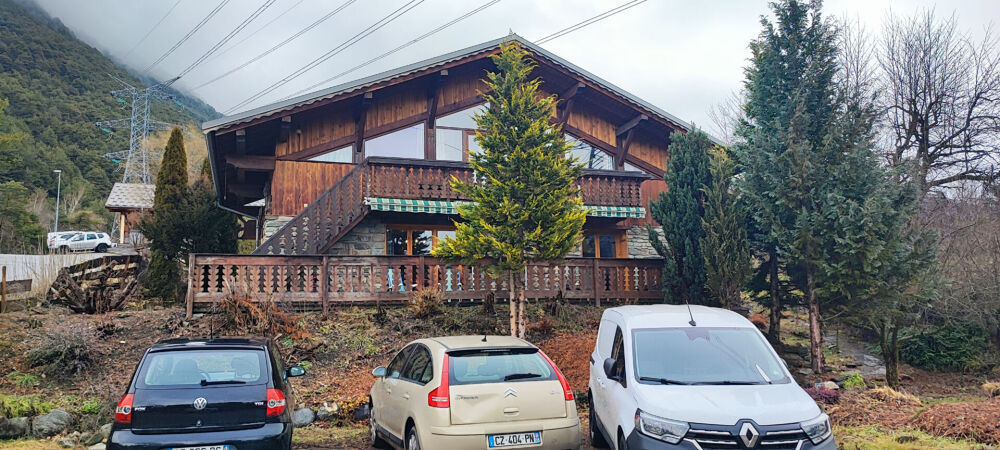 Vente Maison Chalet Seez 8 pièce(s) 218 m² Seez