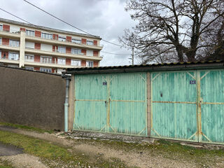  Parking / Garage � vendre 12 m�