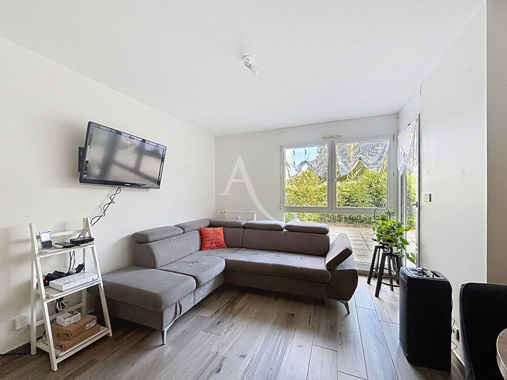Appartement MEUBLE libre début septembre Angers 2 pièce(s) 45.57 m2