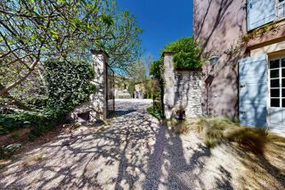  Maison à vendre 15 + pièces 1000 m²