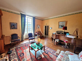 Maison à vendre 10 pièces 281 m²
