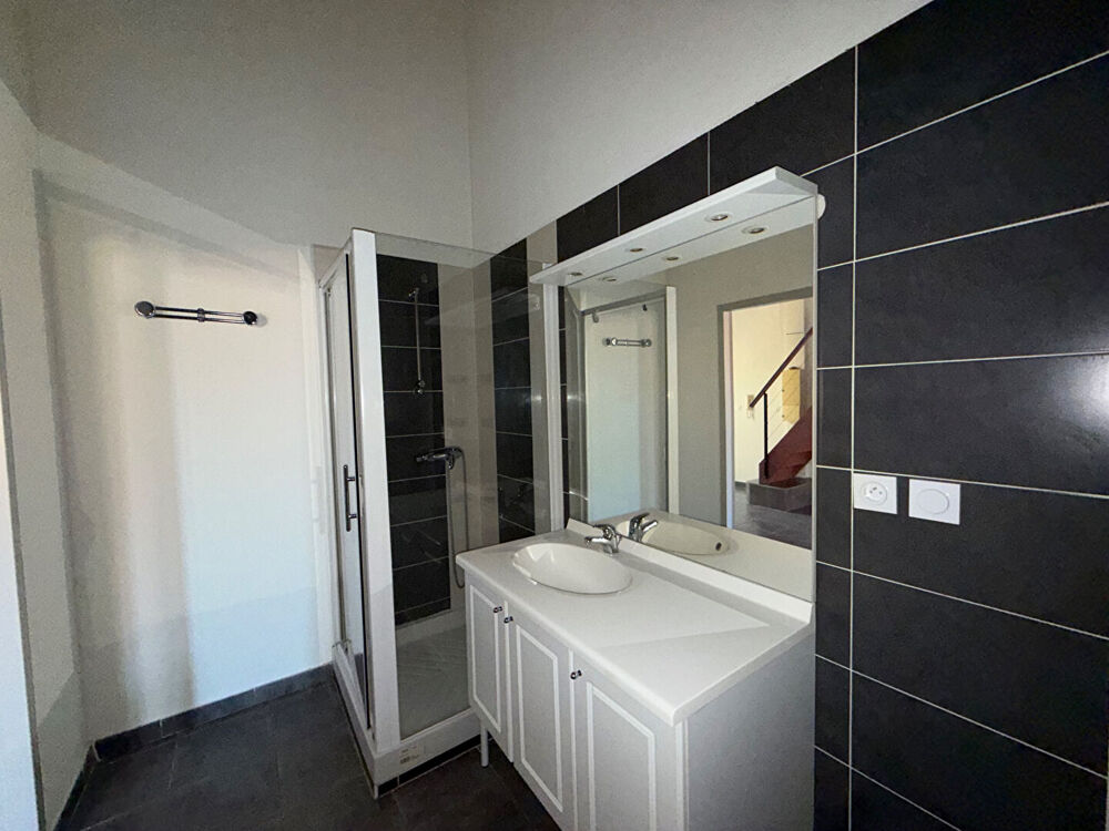 Location Appartement Appartement rénové avec ascenseur Limoux