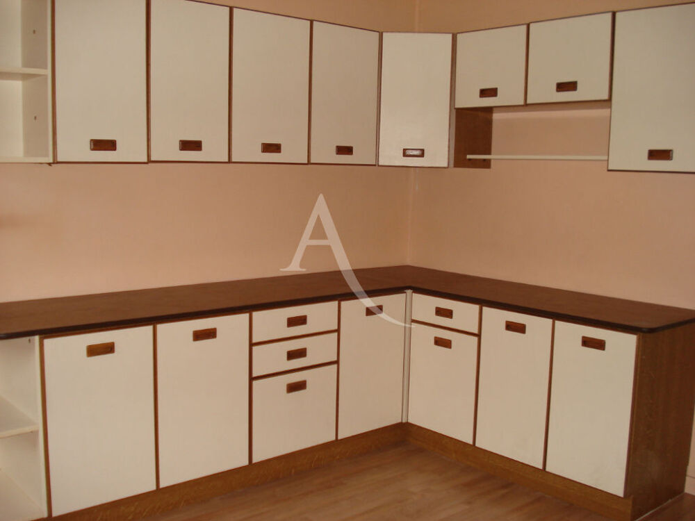 Vente Immeuble Appartement au centre de Fontenay Le Comte Fontenay le comte