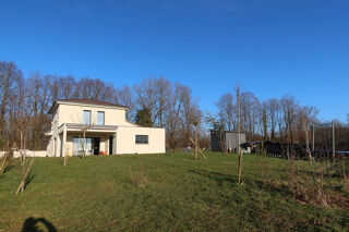  Maison  vendre 7 pices 160 m