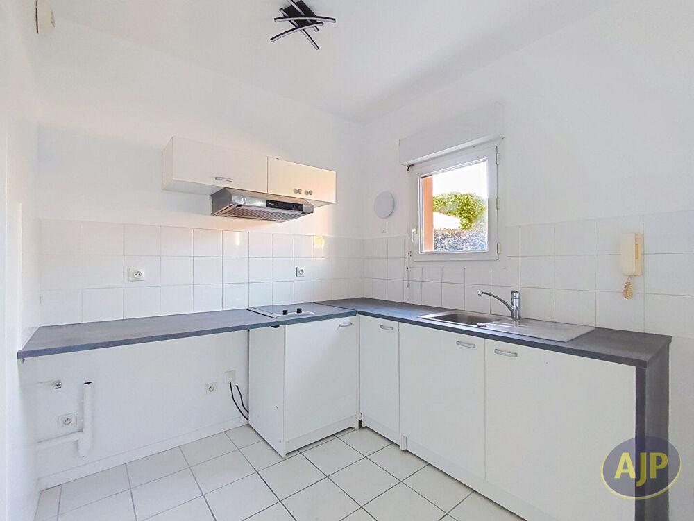 Appartement 2 pièce(s) 45.03 m2 GUJAN-MESTRAS (33470)
