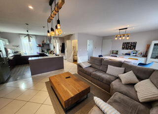  Maison � vendre 6 pi�ces 140 m�