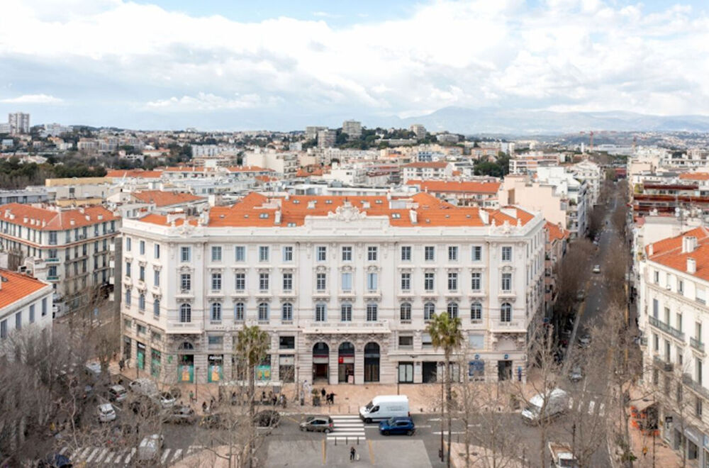Vente Appartement Baisse de prix : Appartement T3 duplex sur arrière de  69,84 m2 (Antibes) Antibes