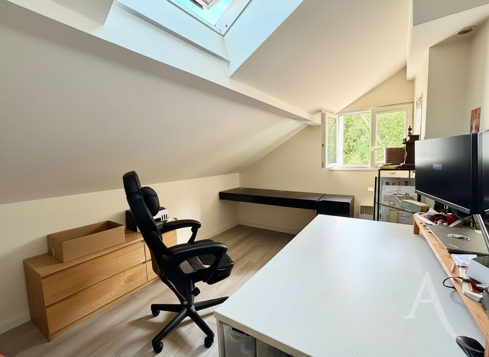 Vente Appartement Appartement Chaville  rive gauche 3 pièces en duplex 2 chambres ideal investisseur proche fôret Chaville