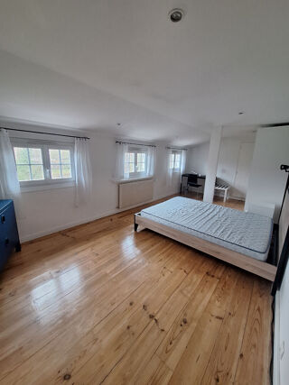  Appartement à louer 1 pièce 19 m²