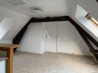  Appartement à louer 3 pièces 28 m²