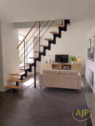  Appartement à louer 3 pièces 55 m²
