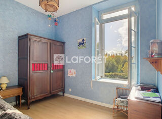  Maison  vendre 10 pices 220 m