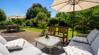  Maison à vendre 8 pièces 219 m²