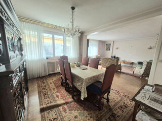  Appartement � vendre 5 pi�ces 131 m�