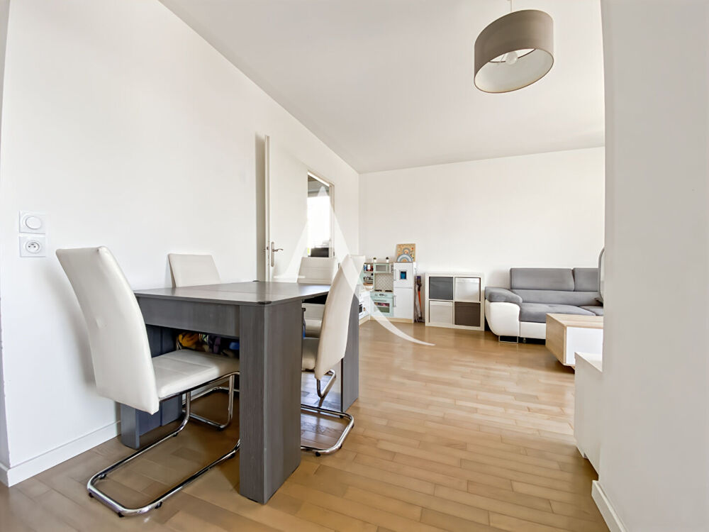 Appartement Bois D Arcy 3 pièce(s) 65.21 m2