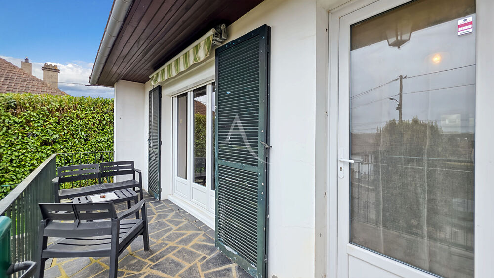 Maison sur sous-sol total!