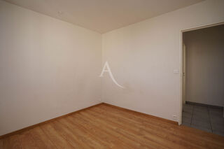  Appartement  vendre 5 pices 84 m