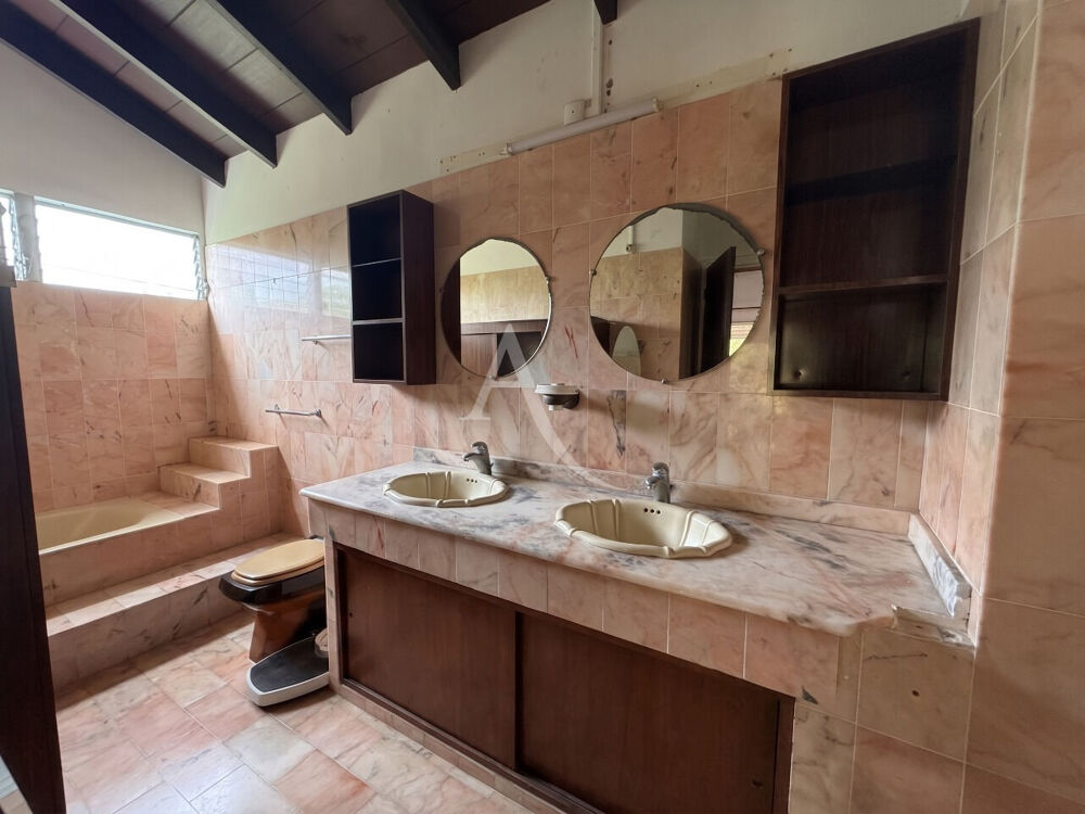 à vendre  Maison Petit-Bourg (97170)