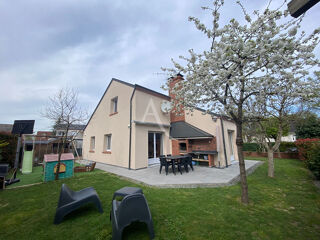  Maison  vendre 6 pices 190 m