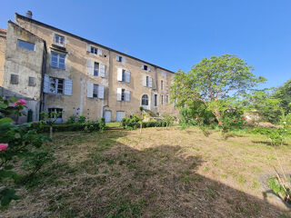  Maison à vendre 12 pièces 352 m²