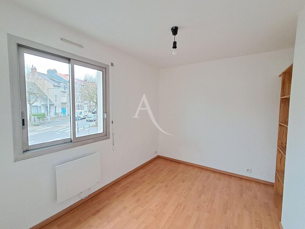 Location Appartement Appartement Nantes - 2 pièce(s) - 30.19 m2 Nantes