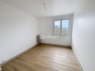  Appartement � vendre 5 pi�ces 80 m�