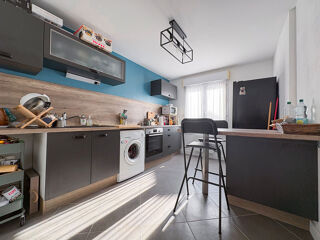 Vente Appartement Angers place Ney - Appartement T3 balcon, loggia et double stationnement ! Angers