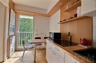  Appartement à louer 3 pièces 61 m²