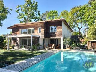  Maison � vendre 7 pi�ces 215 m�