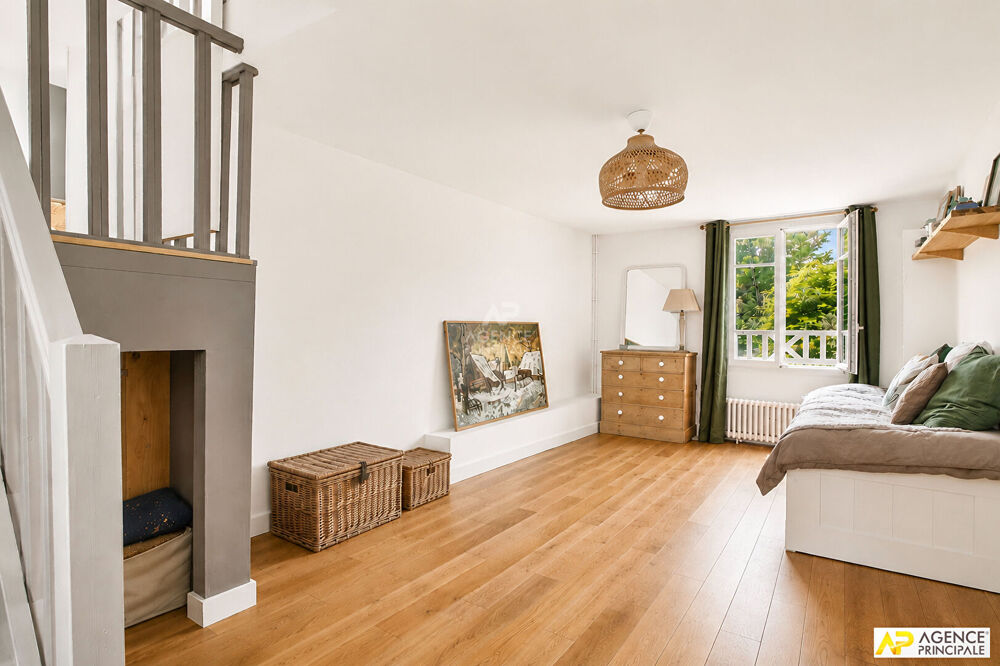 à vendre  Maison La Celle-Saint-Cloud (78170)