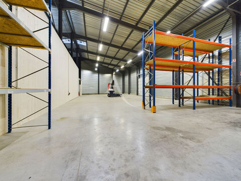 Entrepôt / local industriel La Balme De Thuy 565 m² 840000 74230 La balme de thuy