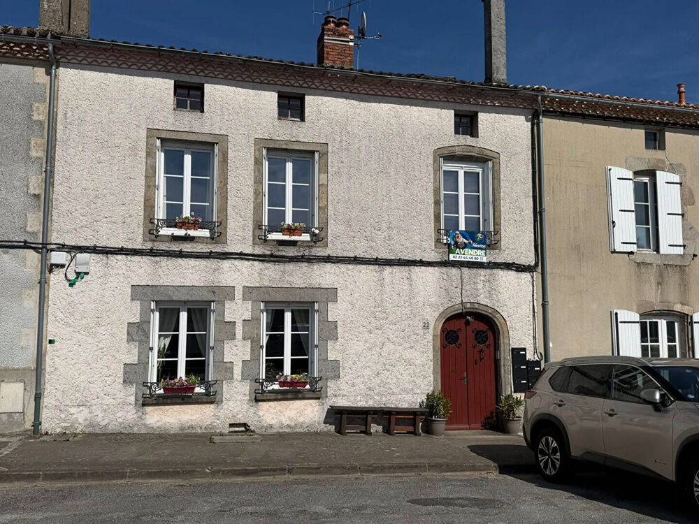 Vente Maison HAUTE VIENNE - Superbe maison historique située au coeur du Dorat. Le dorat