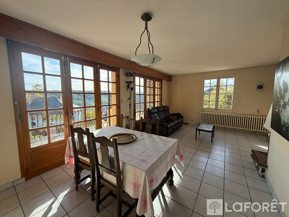 Vente Maison Maison Saint-flour 5 pièce(s) 170 m2 St flour