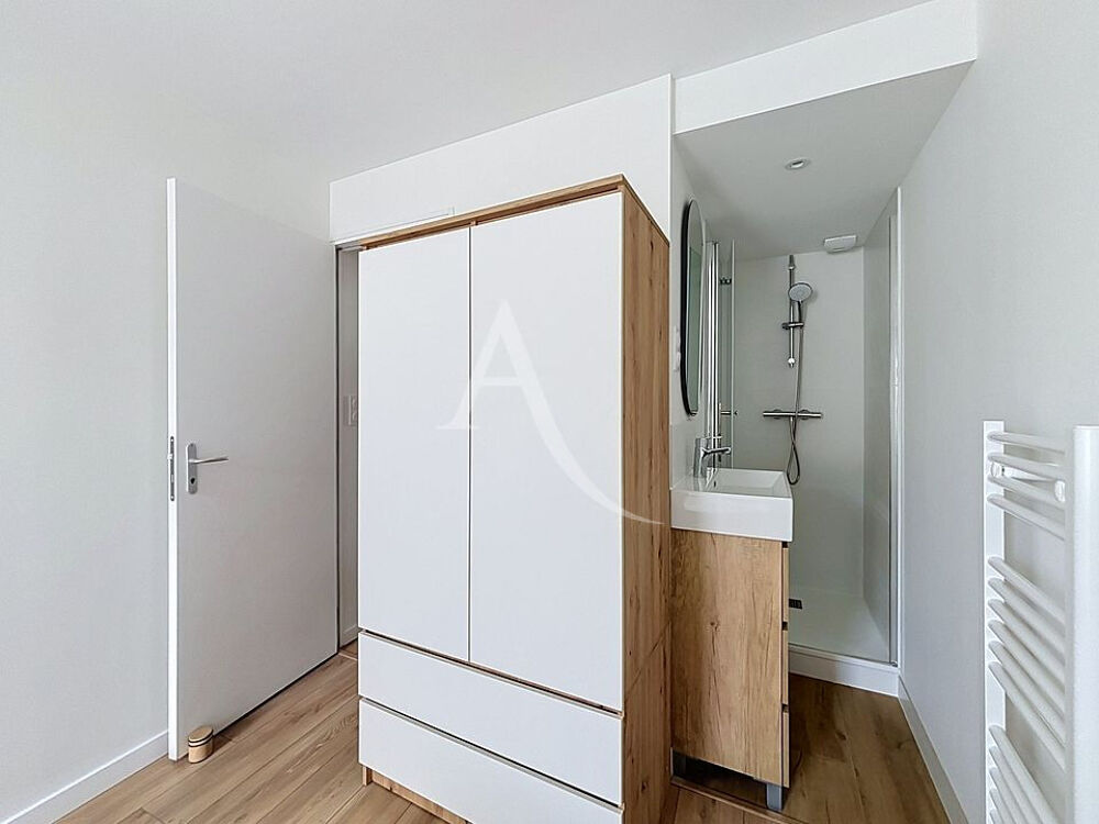 Location Appartement APPARTEMENT T2 ENTIEREMENT RENOVE MEUBLE - DISPONIBLE DE SUITE Angers