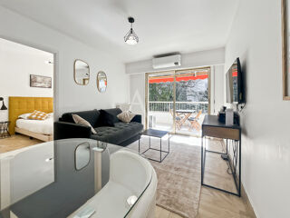  Appartement à louer 2 pièces 35 m²