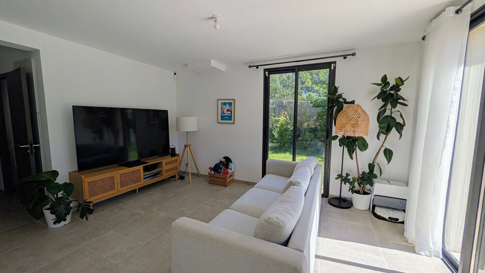 Location Maison EGUILLES - Villa récente type 5 - 125m² Eguilles