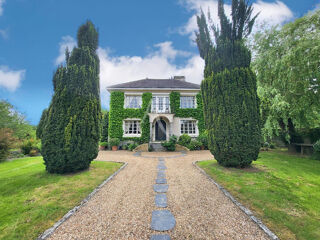  Maison � vendre 9 pi�ces 220 m�