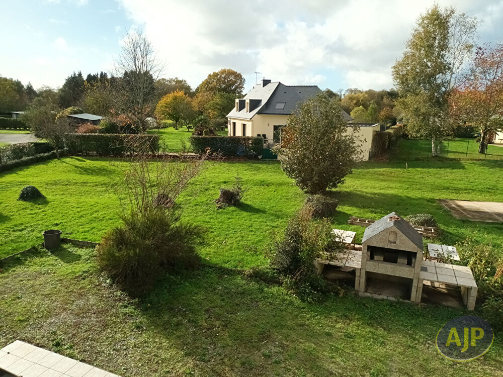 Maison Questembert 5 pièce(s) 102 m2