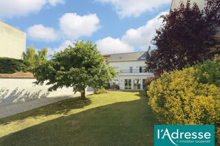  Maison  vendre 10 pices 208 m