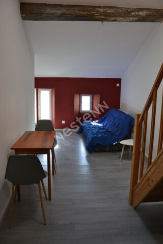  Appartement à louer 3 pièces 29 m²