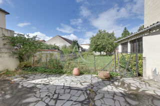  Terrain � vendre 6 pi�ces 138 m�