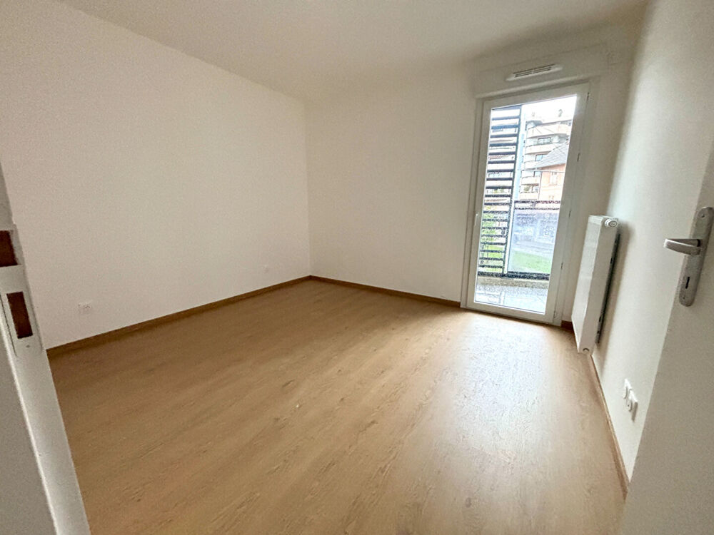 Vente Parking/Garage Garage fermé en sous-sol 15m² Gaillard