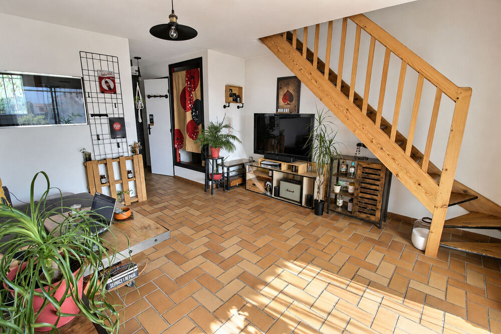 Vente Appartement Carqueiranne T3 Dernier étage avec Parking et Garage Carqueiranne