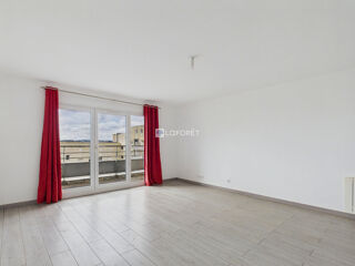  Appartement à louer 4 pièces 88 m²
