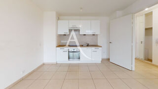  Appartement à louer 2 pièces 43 m²