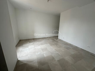  Maison à louer 7 pièces 140 m²