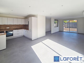  Maison à louer 4 pièces 101 m²